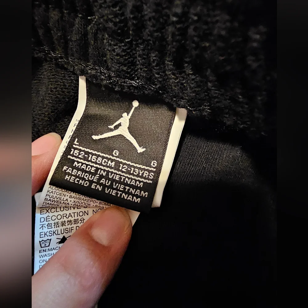 Jordan Bundle - Picture 5 of 6